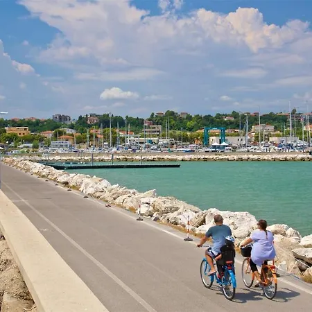 La Casa Giusotto Frühstückspension Giulianova